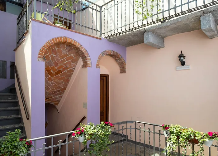 レジデンス フェロー アパートホテル