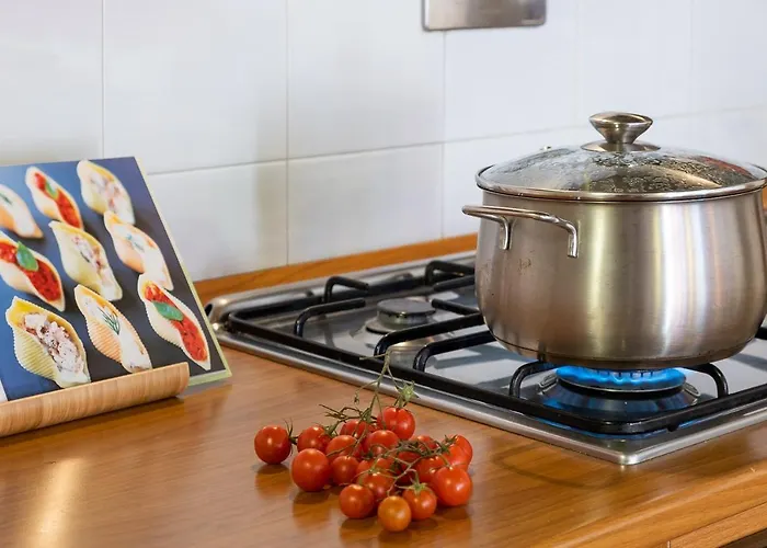 レジデンス フェロー アパートホテル